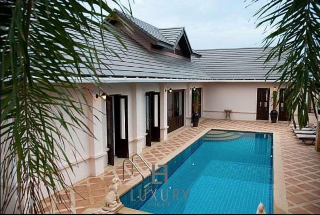 4 Bedroom Private Bali Style Villa Hh6 ホアヒン郡 エクステリア 写真